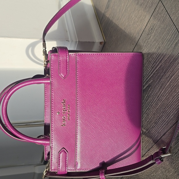 Kate Spade Staci Small Saffiano Crossbody Tote Magenta Purple Barbiecore Pink - Picture 2 of 8